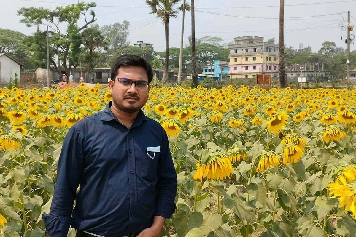 বেগমগঞ্জে ট্রাকচাপায় কৃষি কর্মকর্তা নিহত