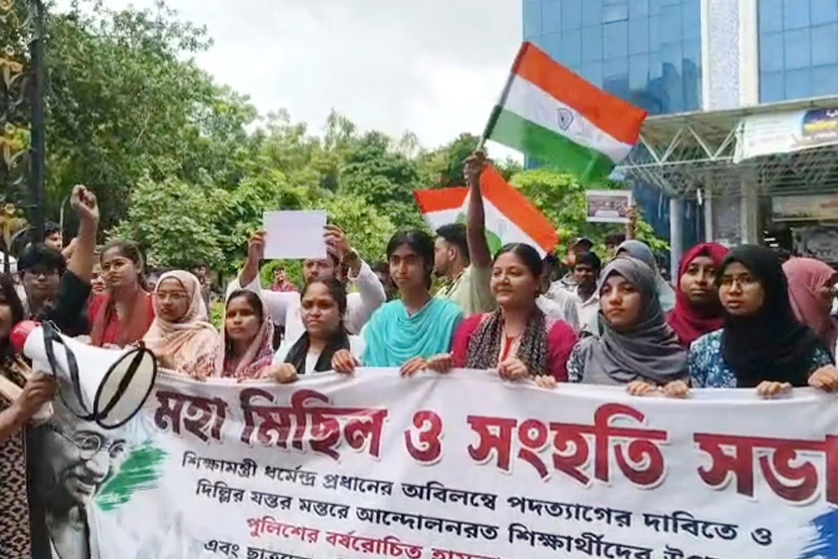 দিল্লির আন্দোলনের সমর্থনে কলকাতায় মিছিল