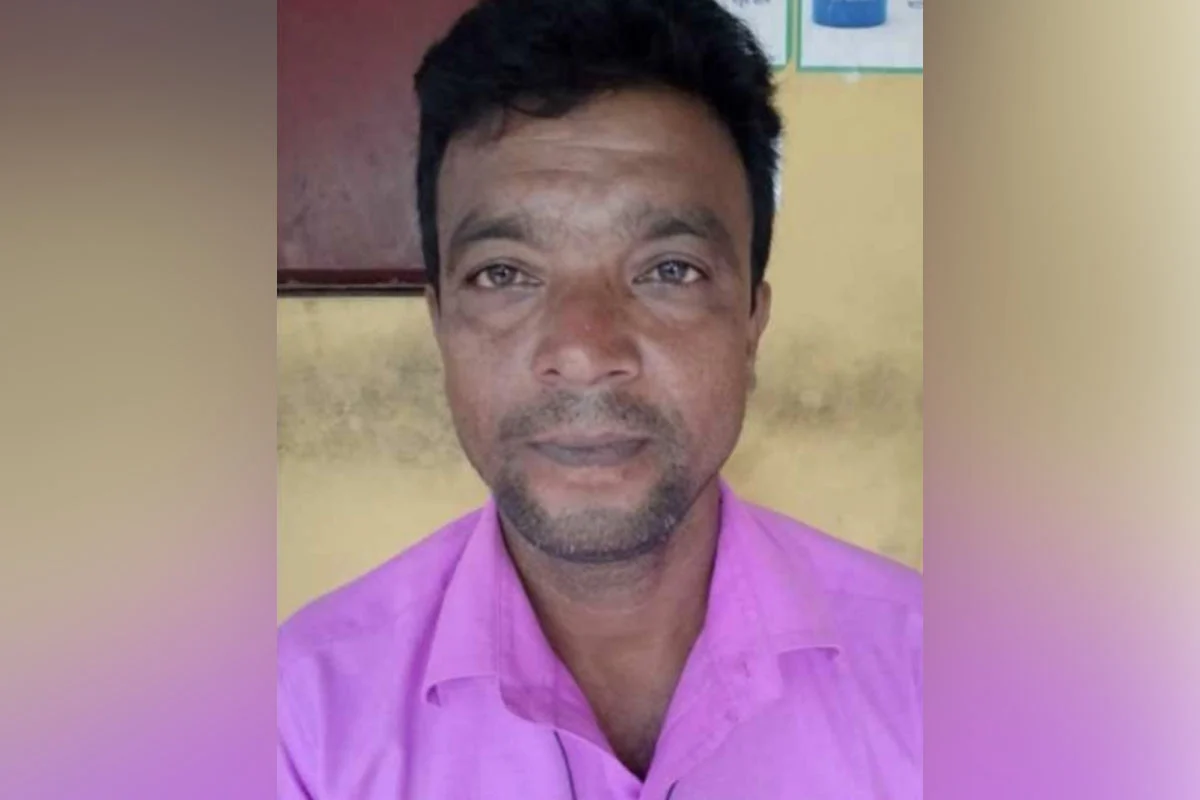নড়াইলে ইউপি সদস্যকে কুপিয়ে হত্যা