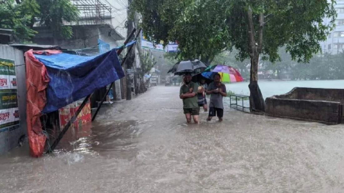 আগস্টে টানা বৃষ্টি ও বন্যার আভাস, সাগরে একাধিক লঘুচাপের শঙ্ক...