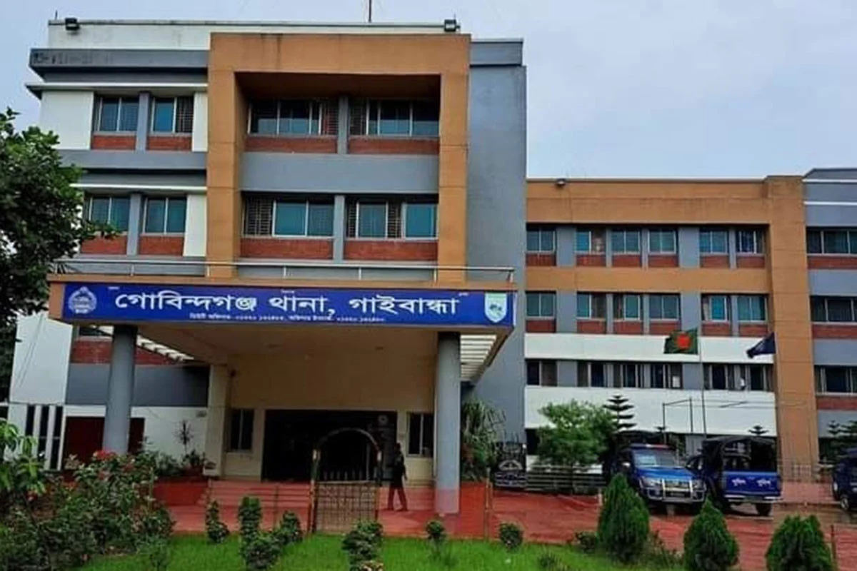 স্কুলশিক্ষার্থীকে ধর্ষণের অভিযোগে মামলা