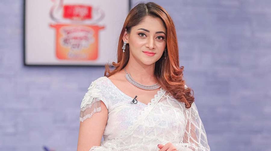 গুজবে ক্ষুব্ধ পূজা চেরী বললেন ‘আমার এখনও বিয়ে হয়নি’