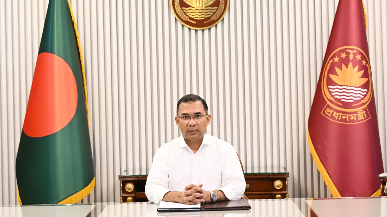 রাষ্ট্রপতির শপথ অনুষ্ঠানে যোগ দিতে বঙ্গভবনে প্রধানমন্ত্রী