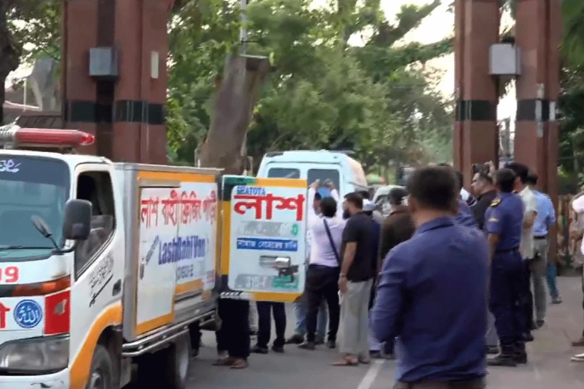 কলকাতায় অগ্নিকাণ্ড: একসঙ্গে দেশে ফিরল ৫ বাংলাদেশির মরদেহ