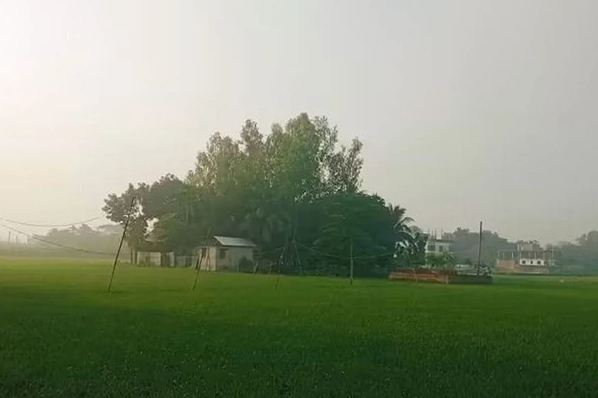 রংপুরে শরতেই গ্রীষ্ম, বর্ষা ও শীতের আমেজ