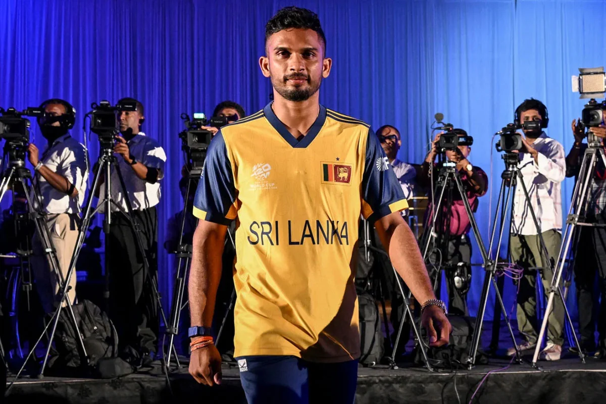 ৩২ মাস পর শ্রীলঙ্কার ওয়ানডে দলে শানাকা