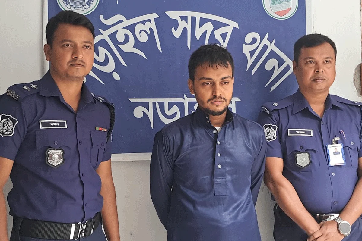 মাদরাসাছাত্রদের ওপর নির্যাতন: নড়াইলে অভিযুক্ত শিক্ষক গ্রেফতা...